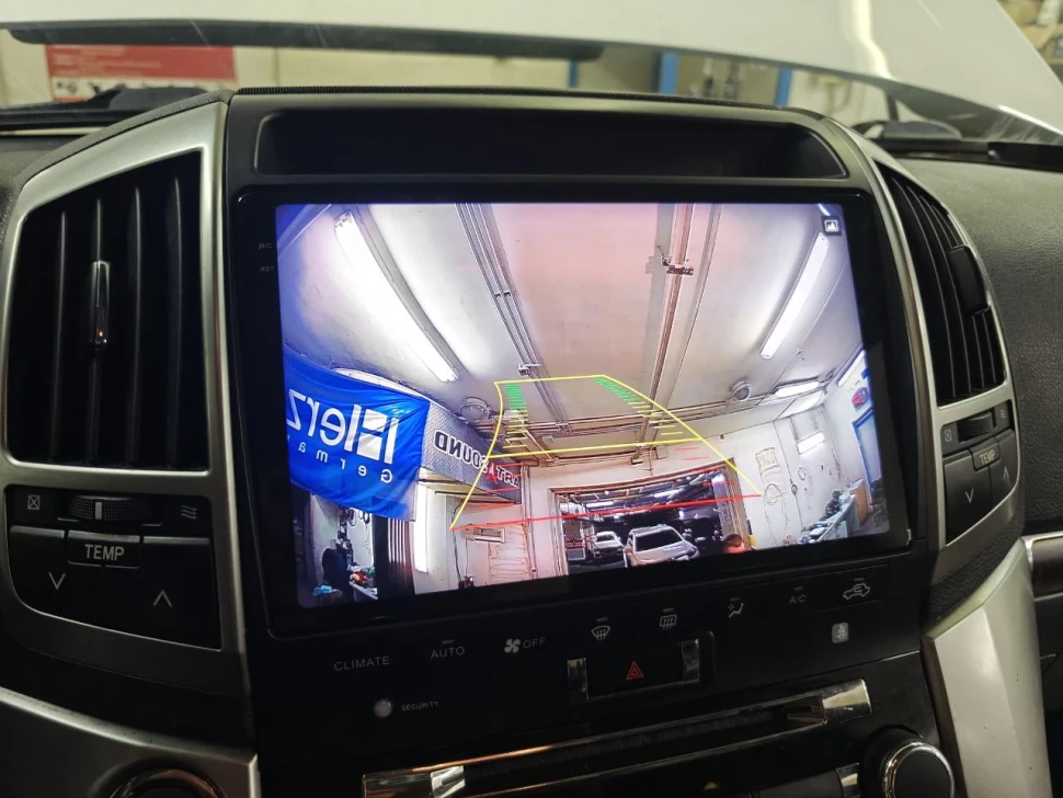 Переходная рамка Toyota Land Cruiser 200 (2007-2015) F3 Тип-B (10")