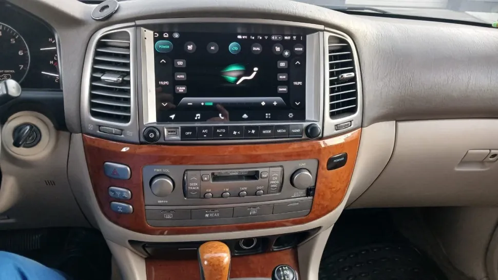 Штатная магнитола Teyes CC4 Pro 12/256 Toyota Land Cruiser 100 (2002-2007) F2 Тип-C